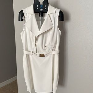 Little sleeveless white dress